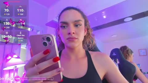 mariiahneedles online show from May 15, 11:34 pm