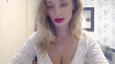 MarilynDevilish online show from November 4, 7:53 am
