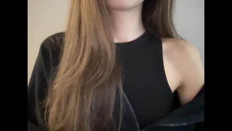 Snapshot of marinalovenow chatting on March 4, 3:26 pm Marina online show from March 4, 3:26 pm