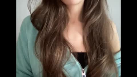 Snapshot of marinalovenow chatting on February 20, 6:50 am Marina online show from February 20, 6:50 am