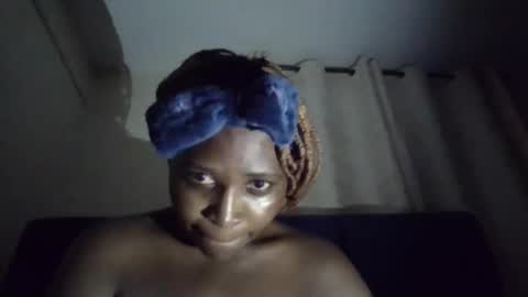 mariondarks online show from March 13, 11:08 pm