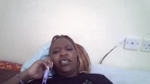 mariondarks online show from February 23, 8:05 am