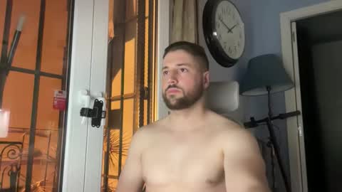 mark_899832461 online show from April 2, 1:02 am