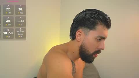 mark_broown_ online show from April 12, 8:13 pm