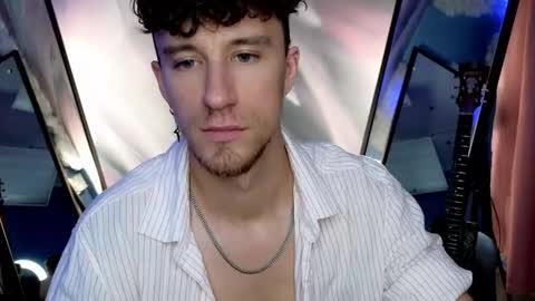 mark_caron online show from November 17, 3:36 pm