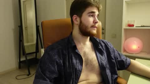 MARK MAXIM online show from October 26, 8:52 pm