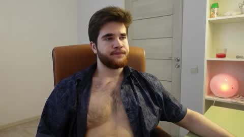 MARK MAXIM online show from December 2, 12:36 pm