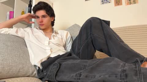 Mark online show from December 14, 2:01 pm