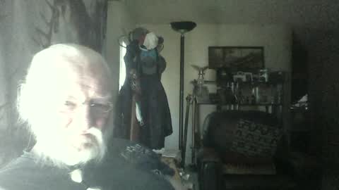ilikejackingoff online show from August 8, 6:40 pm