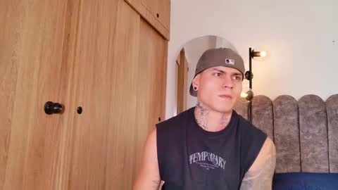 Sebastian online show from December 14, 10:38 pm