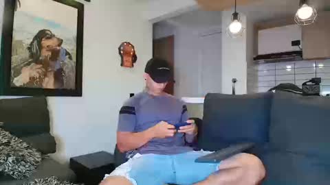 Sebastian online show from September 16, 10:46 pm