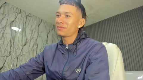 marks_sexy online show from November 5, 5:59 pm