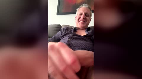 marky222111670484 online show from May 20, 8:51 am