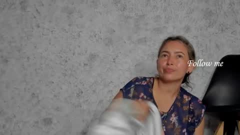 marly online show from December 17, 2:07 am