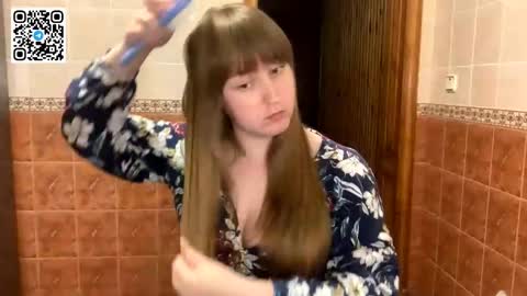 Miriam online show from September 14, 7:15 pm