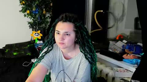 Snapshot of marry_paradisesi chatting on September 12, 9:17 pm Marishka online show from September 12, 9:17 pm