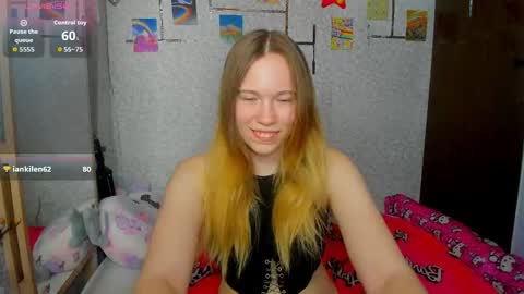 Snapshot of marryjanes chatting on September 29, 1:21 pm marryjanes online show from September 29, 1:21 pm