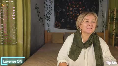 marta_wils online show from October 16, 4:56 am