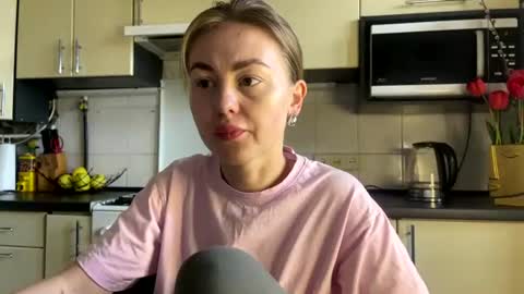 Marta online show from April 16, 2:06 pm