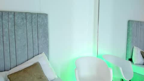 mari online show from March 21, 8:57 pm