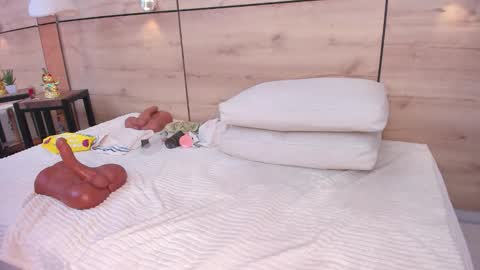 martina touss  online show from October 30, 12:17 pm