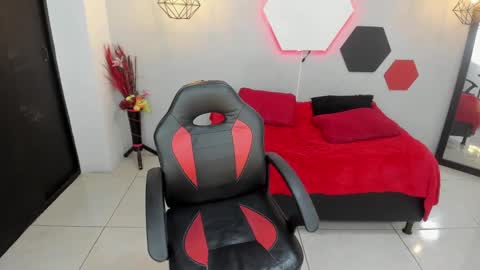 Martina online show from March 2, 3:34 am