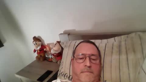 Hotguy61 online show from October 17, 9:30 pm