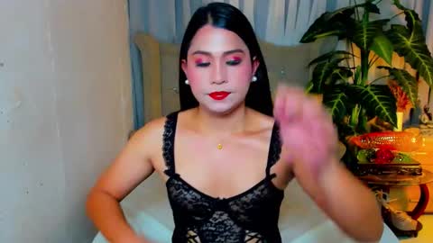 marveloushugecumontop online show from January 18, 7:34 pm