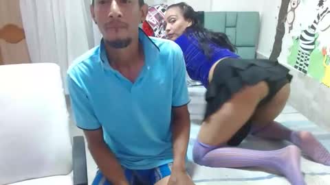 mary_and_yei online show from September 24, 5:03 am