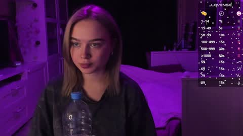 Mary online show from January 22, 8:59 pm