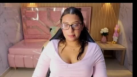 Mary  online show from June 4, 8:48 pm