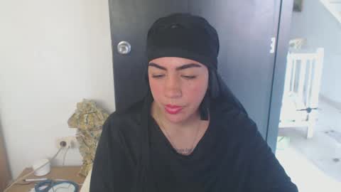 maryam_arabicmilk online show from March 4, 2:21 pm