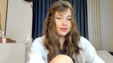 Maryann online show from July 19, 11:46 am