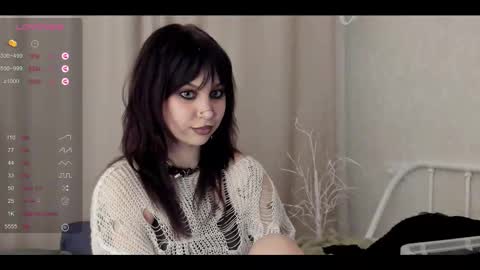 Mary x online show from November 6, 1:25 pm