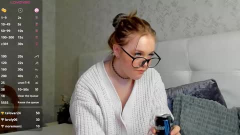 Mary online show from March 1, 1:11 am