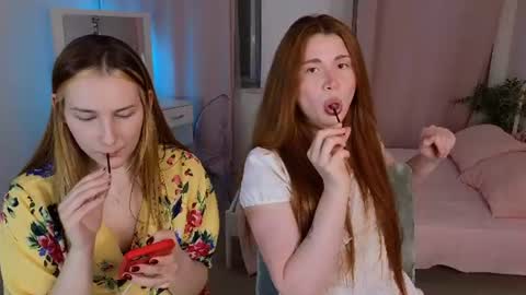 Mary online show from July 8, 10:02 pm