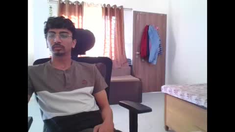 maskboyz2003 online show from February 27, 3:29 am