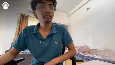 maskboyz2003 online show from September 17, 4:27 am