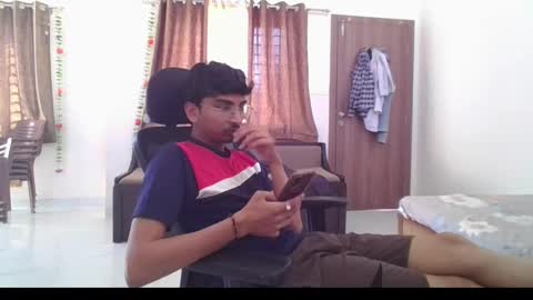 maskboyz2003 online show from March 10, 4:49 am