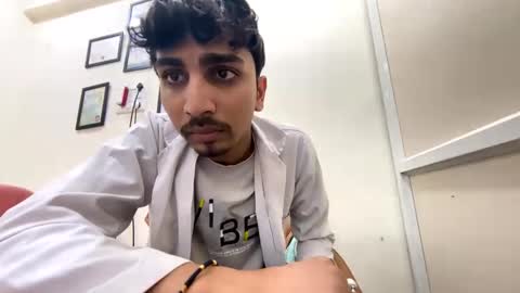 maskboyz2003 online show from March 10, 10:50 am