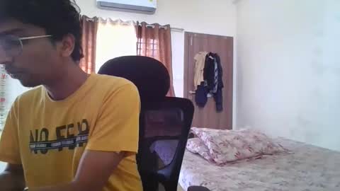 Mask Boy online show from September 25, 3:35 am