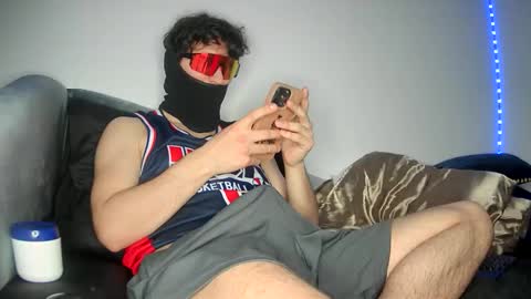 maskd_fckr online show from April 8, 2:25 am