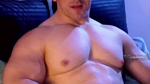 masked_bodybuilder online show from January 17, 11:29 pm