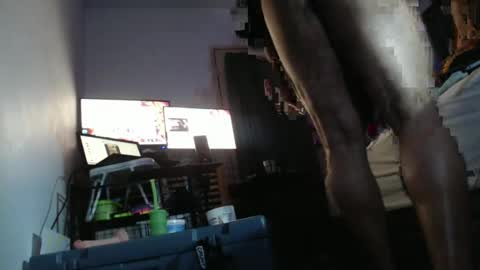 Snapshot of maskedfaggot chatting on January 7, 4:59 pm MASKEDFAGGOT online show from January 7, 4:59 pm