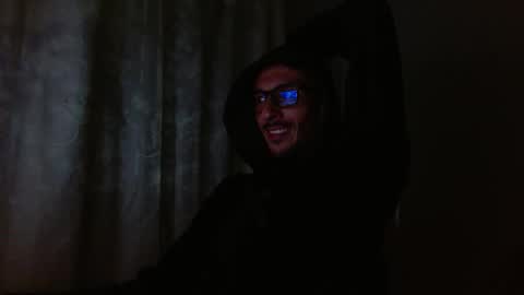 Snapshot of maskguy23 chatting on September 17, 2:15 am maskguy23 online show from September 17, 2:15 am