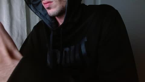 Snapshot of maskguy23 chatting on October 7, 2:18 am maskguy23 online show from October 7, 2:18 am