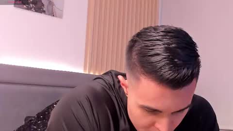 Mason Bennet online show from June 10, 9:13 pm