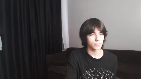 masonsilver_ online show from April 11, 7:45 am