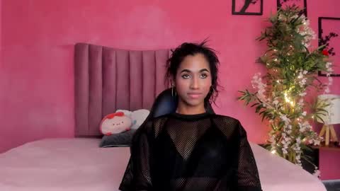 massielhot online show from February 7, 6:55 pm