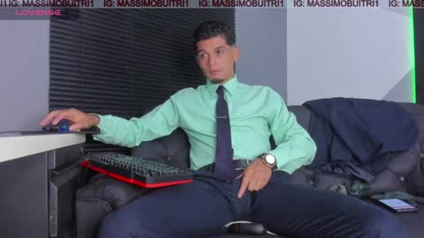 I am Massimo online show from June 10, 12:21 am